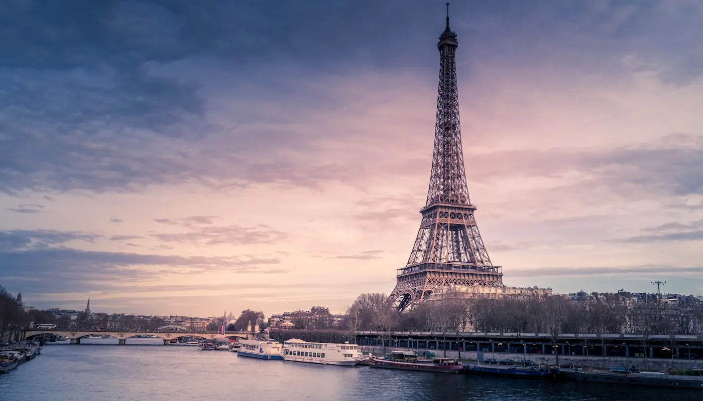 Paris city tour Eiffel Tower private chauffeur day trip